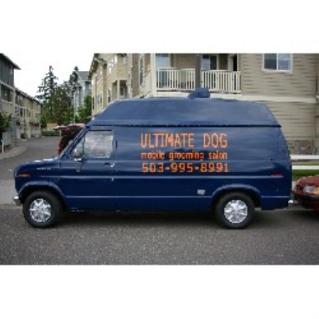 Dog Groomer in Oregon