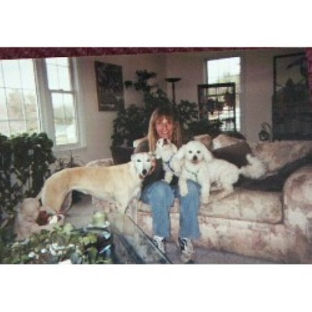 Gail with Dinah Casey and Winston at their home