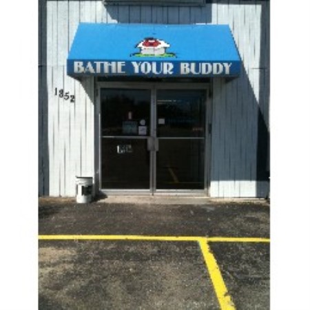 Dog Grooming Salon in Brighton, Michigan