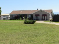 Clark's Canine Camp Stevenville Montana Logo 