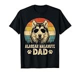 Vintage Alaskan Malamute Dad Dog Lovers Father's Day Tee T-Shirt